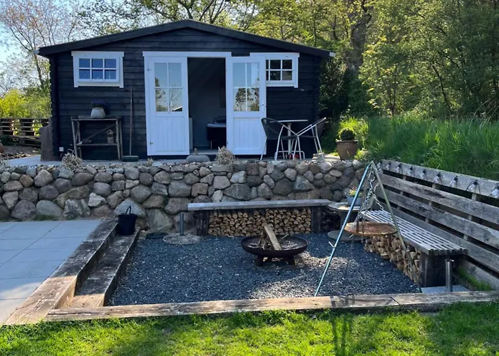 Anneks I Naturskonne Omgivelser Casa di campagna